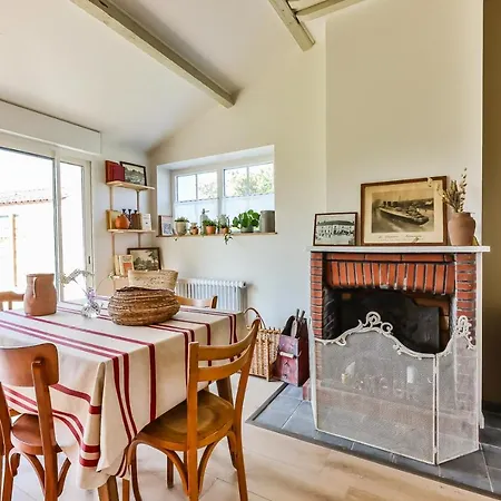 La Maison Des Marais De Sallertaine