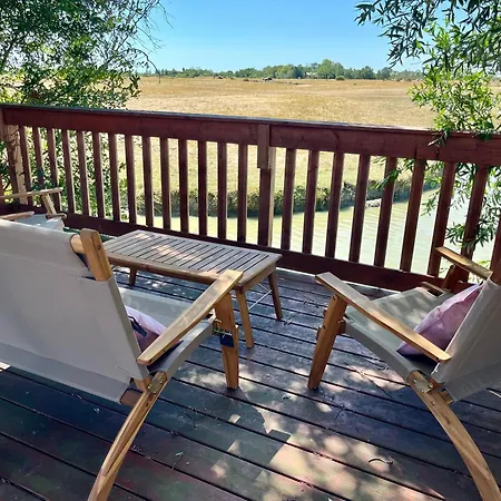 La Maison Des Marais De *