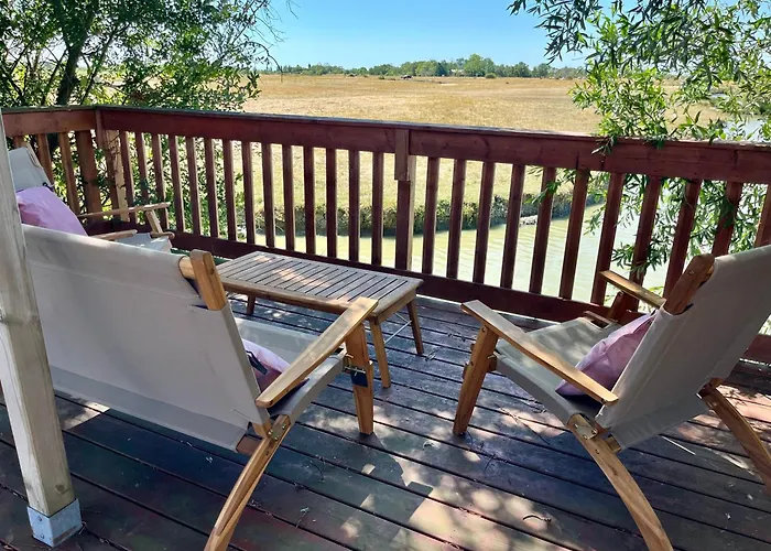 La Maison Des Marais De *